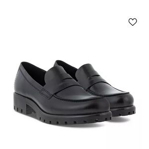 Ecco Modtray Penny Loafer -size 8 leather